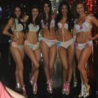 Chicas de Sabado Bus 13