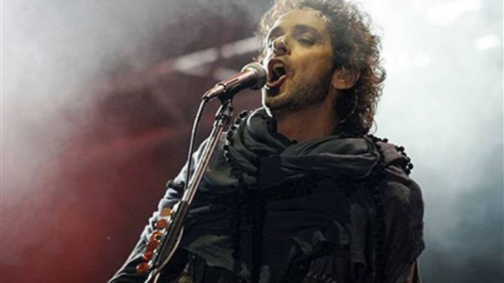 Me verás volver. Gustavo Cerati, en el histórico regreso de Soda Stereo de 2007.