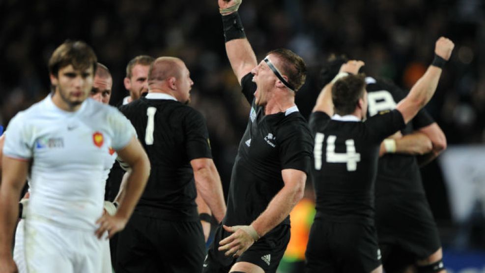 Los All Blacks consiguieron el título mundial tras vencer a Francia en un apretado final