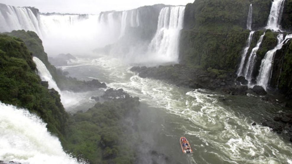 Las Cataratas del Iguazú ya son una de las Siete de las "Maravillas de la Naturaleza".