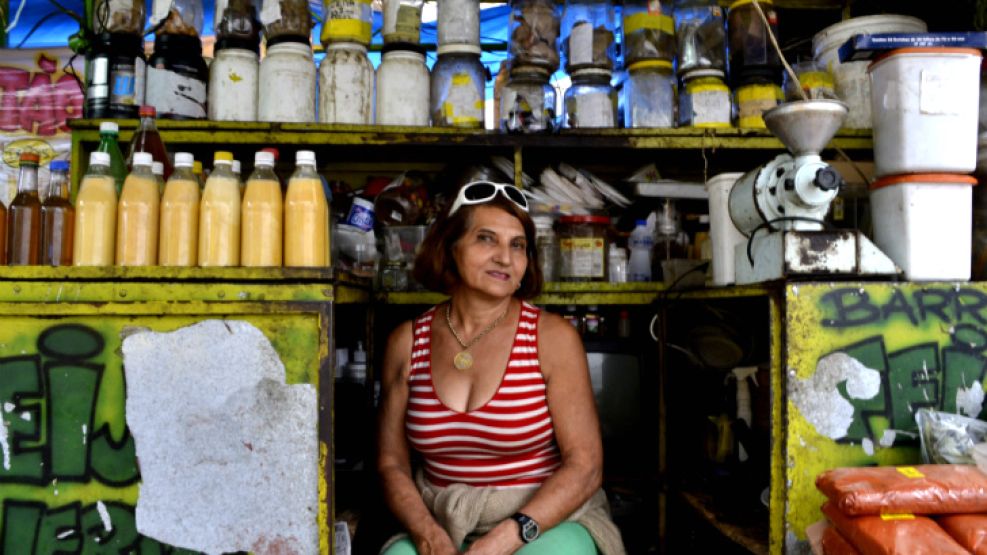 Teresinha Lopes, propietaria de un local comercial de la favela Rocinha.