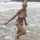 Lindsay Lohan en bikini 03