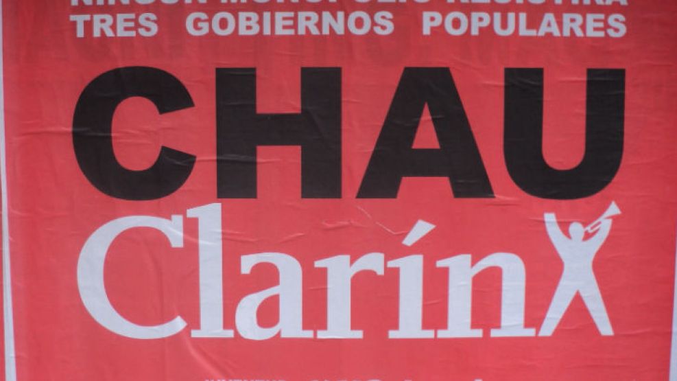 El afiche que apareció en el centro porteño firmado por la Juventud Peronista (JP), el Movimiento de Unidad Popular y Kolina, la agrupación de Alicia Kirchner.
