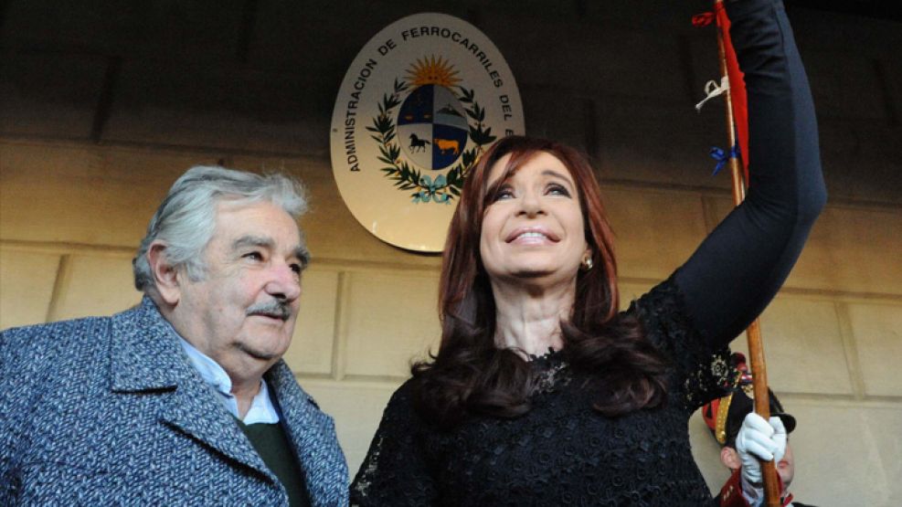Mujica junto a Cristina: el uruguayo se suma al reclamo argentino por la soberanía de las Islas Malvinas. 
