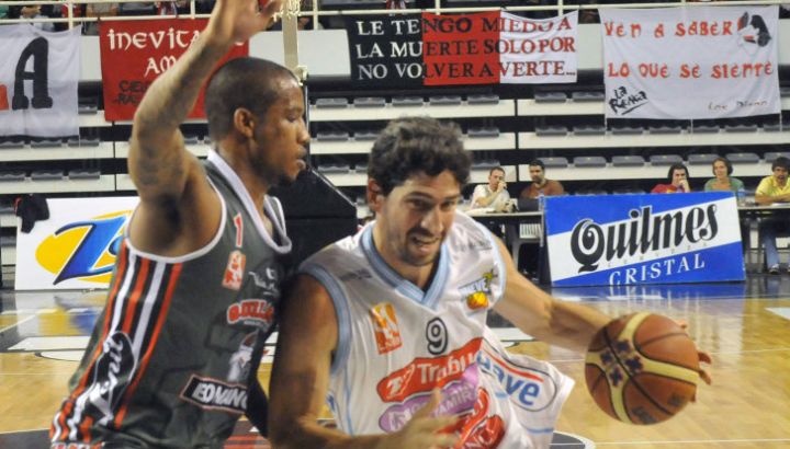 victorias-de-atenas-y-quilmes