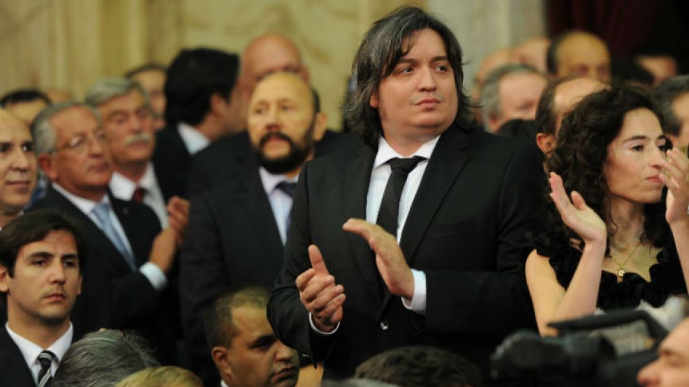 ?Maximito?, como lo llama su madre, aplaude junto a su esposa en la reasunción de CFK.
