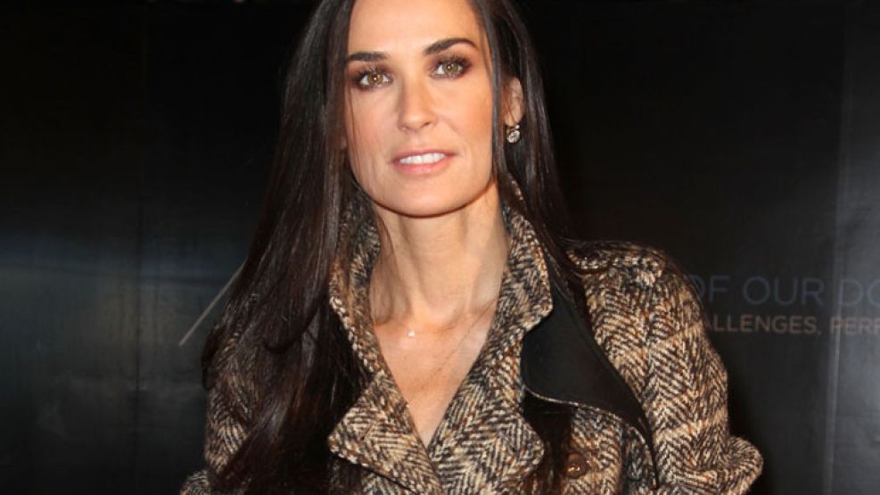 Demi Moore debió ser internada. La actriz atraviesa un mal momento.