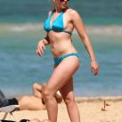 Scarlett Johansson en bikini 02
