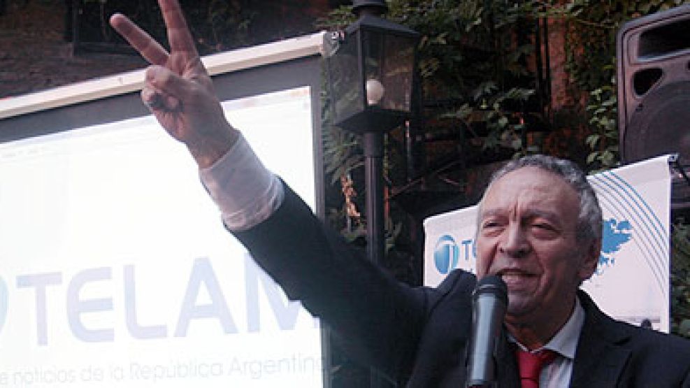 La agencia Télam distribuyó a sus abonados 362 fotos de Martín García -la mayoría en actos políticos- en sus dos años de gestión. Esta, el 27 de enero, fue una de las últimas.