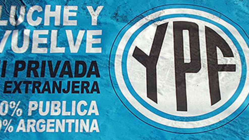 Publicidad para vía pública del Movimiento Emancipador del Proyecto Sur por una YPF argentina y pública.