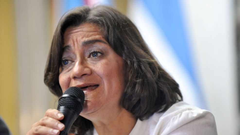 Lucía Corpacci habló en una conferencia de prensa.