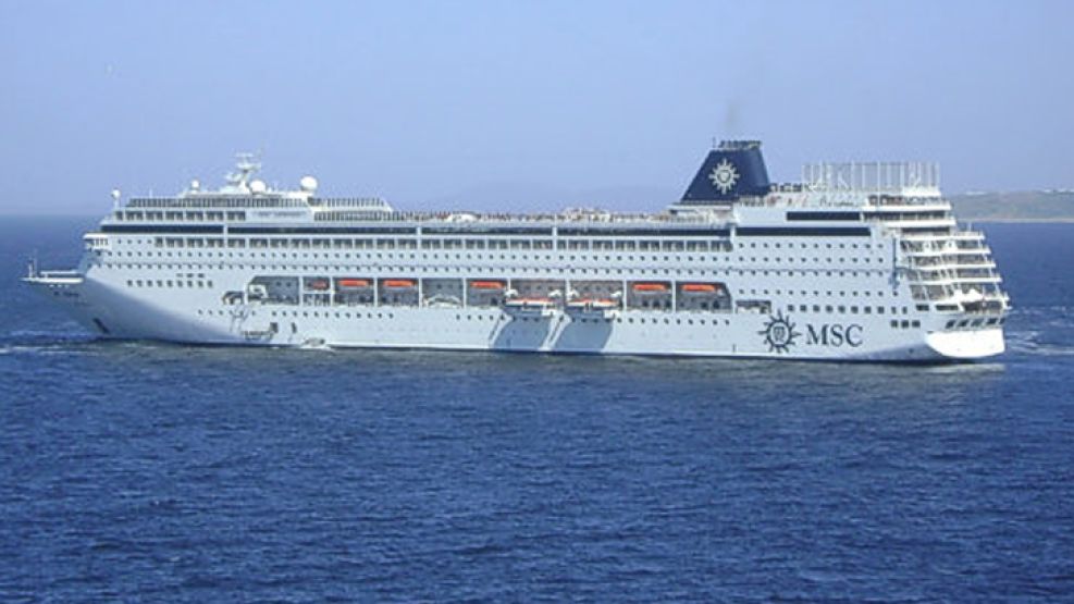 El crucero MSC Armonía de la Mediterranean Shipping Company arriba mañana al puerto de Buenos Aires.