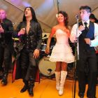 Bailando en el escenario con La otra Dimension