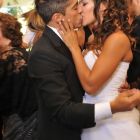 Mas besos en la carpa