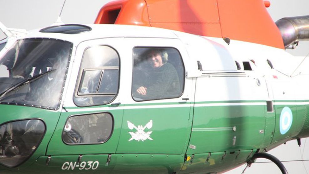 Boudou llegó para cerrar el acto en Morón a bordo del helicóptero de Gendarmería.