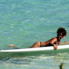 Rihanna de vacaciones (10)