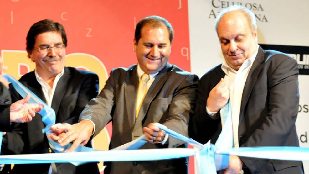 Alberto Sileoni y Hernán Lombardi inauguraron la 38º Feria del Libro de Buenos Aires.