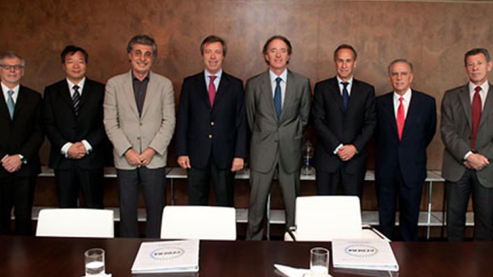 En noviembre pasado, los representantes de la CEDERA en su debut en sociedad, con Sebastián Eskenazi al frente de la entidad.