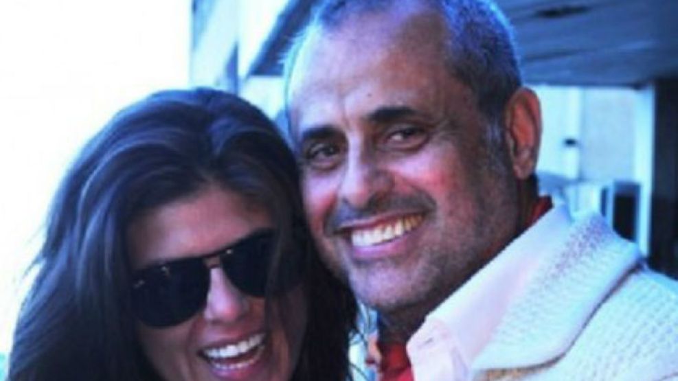 Rial no le escapa a las fotos y hace pública su nueva relación.