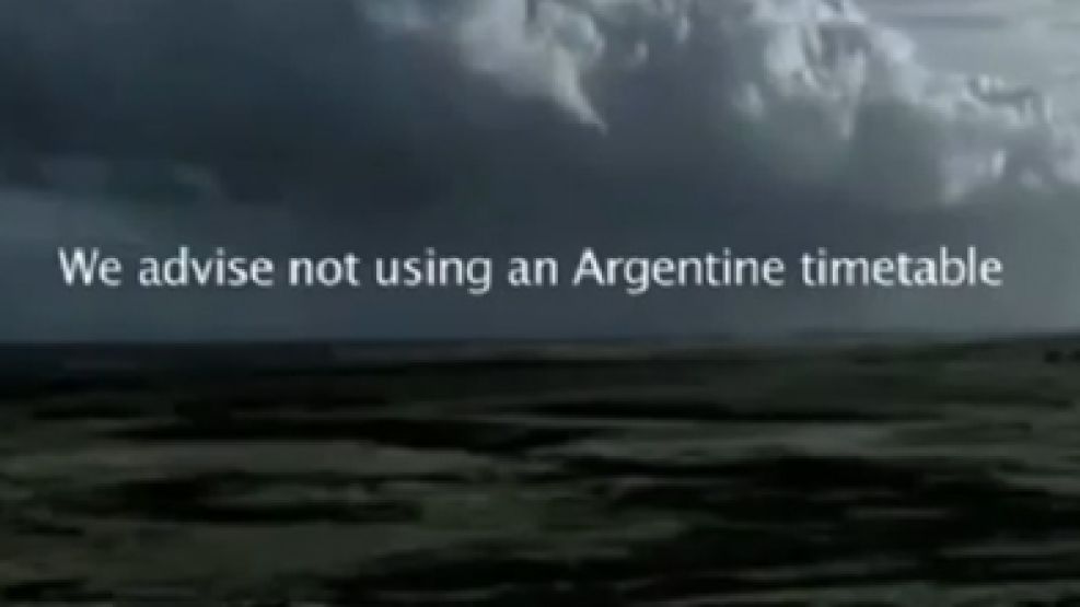 Ahora, a través de Youtube, un video gemelo replica la realización argentina. 