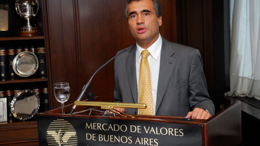 Alejandro Vanoli, titular de la CNV, convocó también a los accionistas estatales para elegir el nuevo directorio.