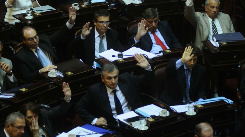 Los principales bloques ya habían adelantado su intención de votar a favor de una medida considerada "humanitaria".