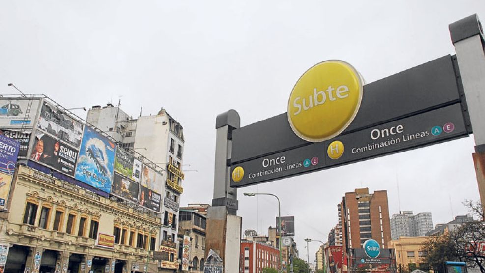 Contrato. La línea que llega a Parque Patricios es la única que opera gracias a un contrato entre Macri y Metrovías. En las demás, el vínculo es con la Nación.