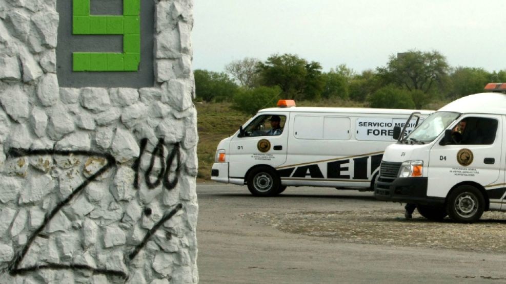 La organización narco mexicana Los Zetas se atribuyó la masacre.