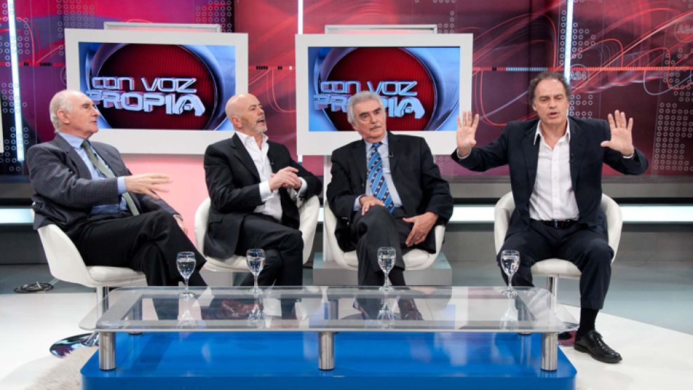 Ex intendentes y jefes de gobierno analizaron la puja por el transporte público en Buenos Aires. 