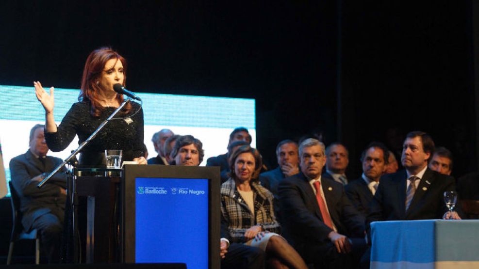 CFK habló de Malvinas, se permitió ironías y hasta recordó la integración de los Ejércitos de la Independencia y a French y Beruti.