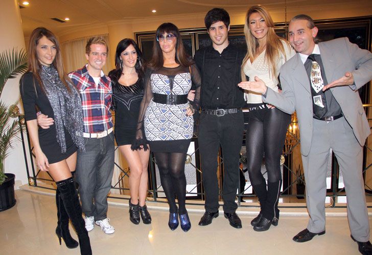 Moria y su staff de figuras