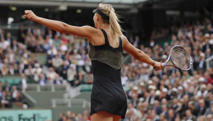 sharapova-gana-con-su-vestido