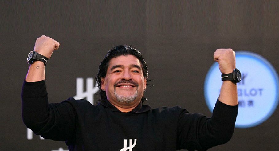 0608-maradona-relojes-504