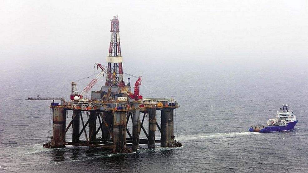 La base Ocean Guardian en Malvinas, contratada por la empresa Desire Petroleum.