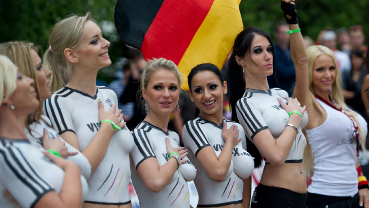 Eurocopa: la increíble versión porno de Alemania-Dinamarca | Perfil