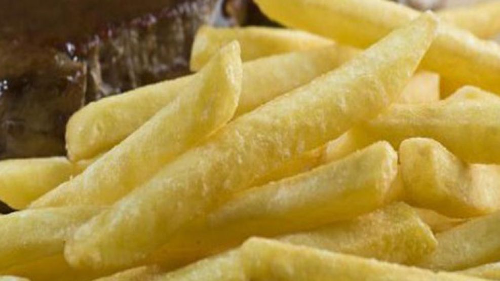 La empresa vuelve a parar la producción de papas fritas por las trabas a las importaciones.