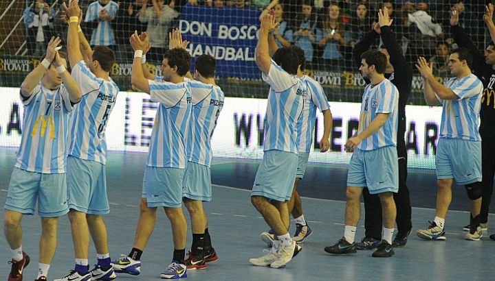 0723-handball-g-telam