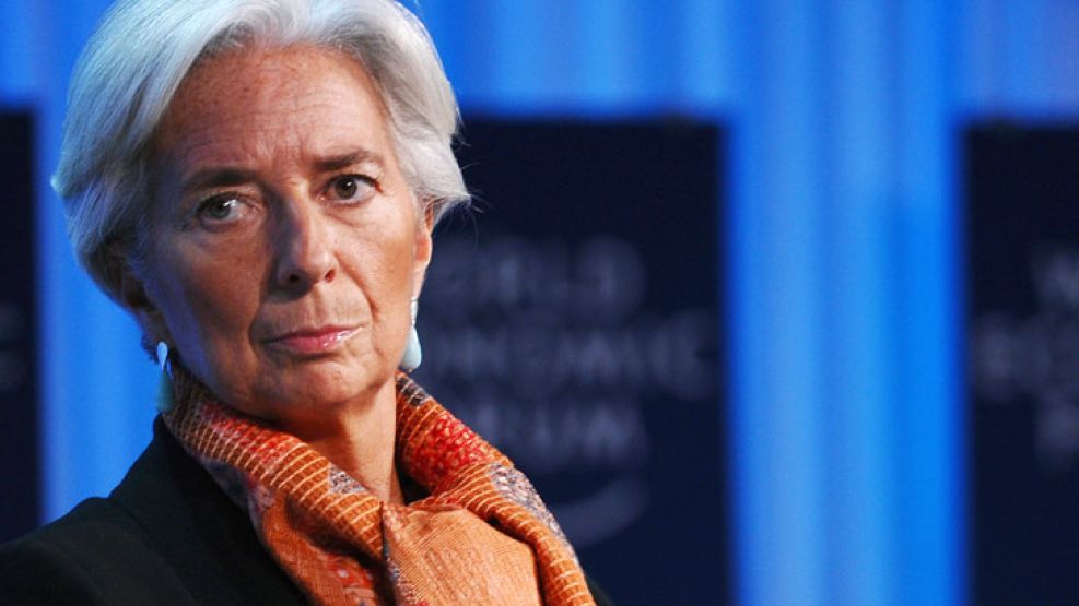 Cristine Lagarde, titular del FMI, maneja pronósticos menos optimistas que hace dos meses y estima baja del comercio y más volatilidad.