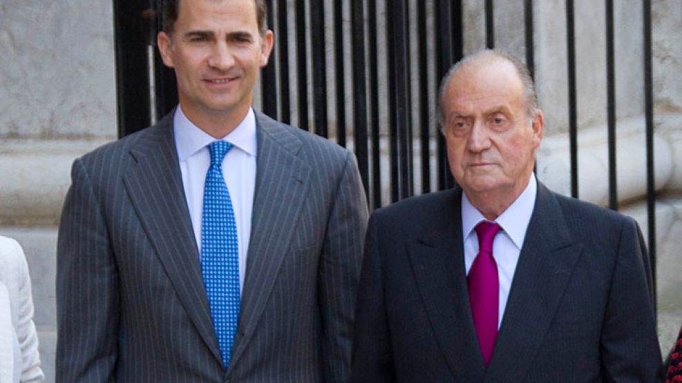 El rey Juan Carlos y el príncipe Felipe