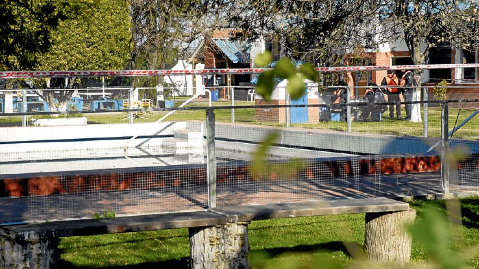 Los cuerpos de Sebastián, Axel y Leonel fueron hallados flotando en la piscina del club Vélez Sarsfield de Moreno.