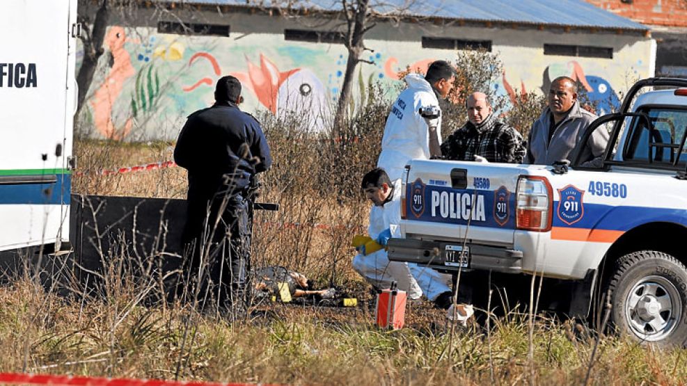 Padre e hijo, brutalmente asesinados.