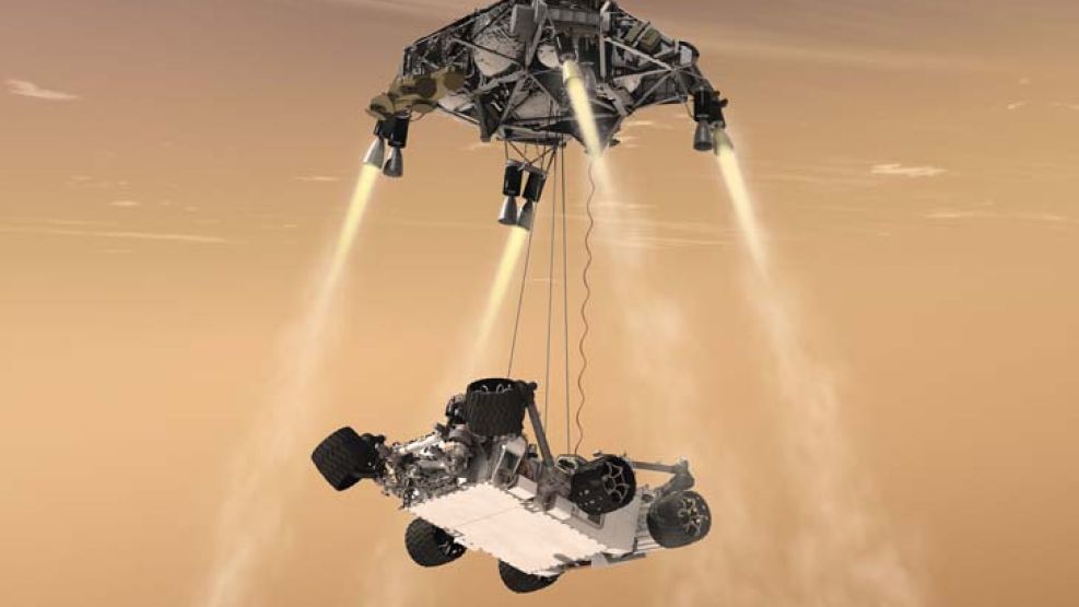 La NASA utilizó un novedoso sistema para el descenso del rover en suelo marciano.