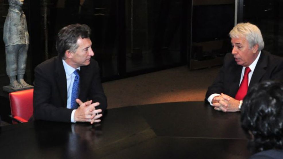 Los dos gobernadores enfrentados a CFK, juntos en Córdoba.