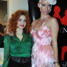 En la 37º Edición de Baam, Buenos Aires Alta Moda en el Hotel Sheraton, la reconocida diseñadora de alta costura Verónica de la Canal colaboró con FUCA, organización que lucha contra el cáncer, con Nicole Neumann como modelo estelar.