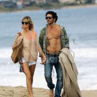 Liz Solari: Romance hot en Punta