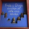 Exponen la colección de Frida Kalho