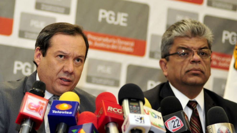 El fiscal de Coahuila, Homero Ramos, anunció la sustracción del cadáver de Lazcano.