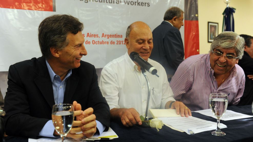 Mauricio Macri, Gerónimo "Momo" Venegas y Hugo Moyano.