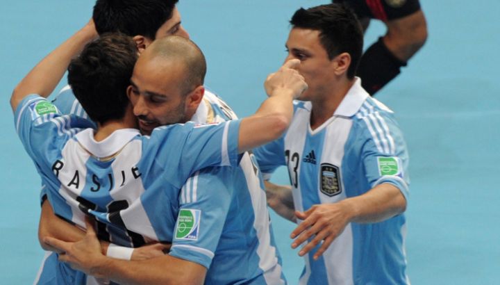 argentina-debuto-goleando-en-el-mundial-de-futbol-sala