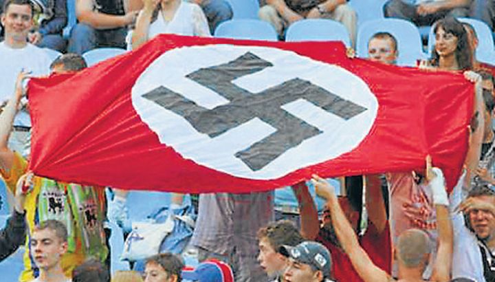 hinchas-nazis